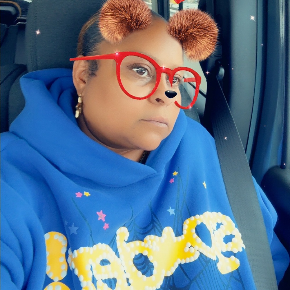 I’m Donna🌹
I usually don’t counter offer❣️REASONABLE OFFERS RESPECTFULLY ✌🏽🫶🏾